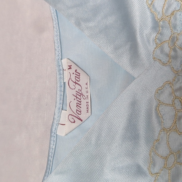 Vintage Vanity Fair Ice Blue Satin Trimmed Flower Embroidery Nightgown USA Made - Picture 5 of 7